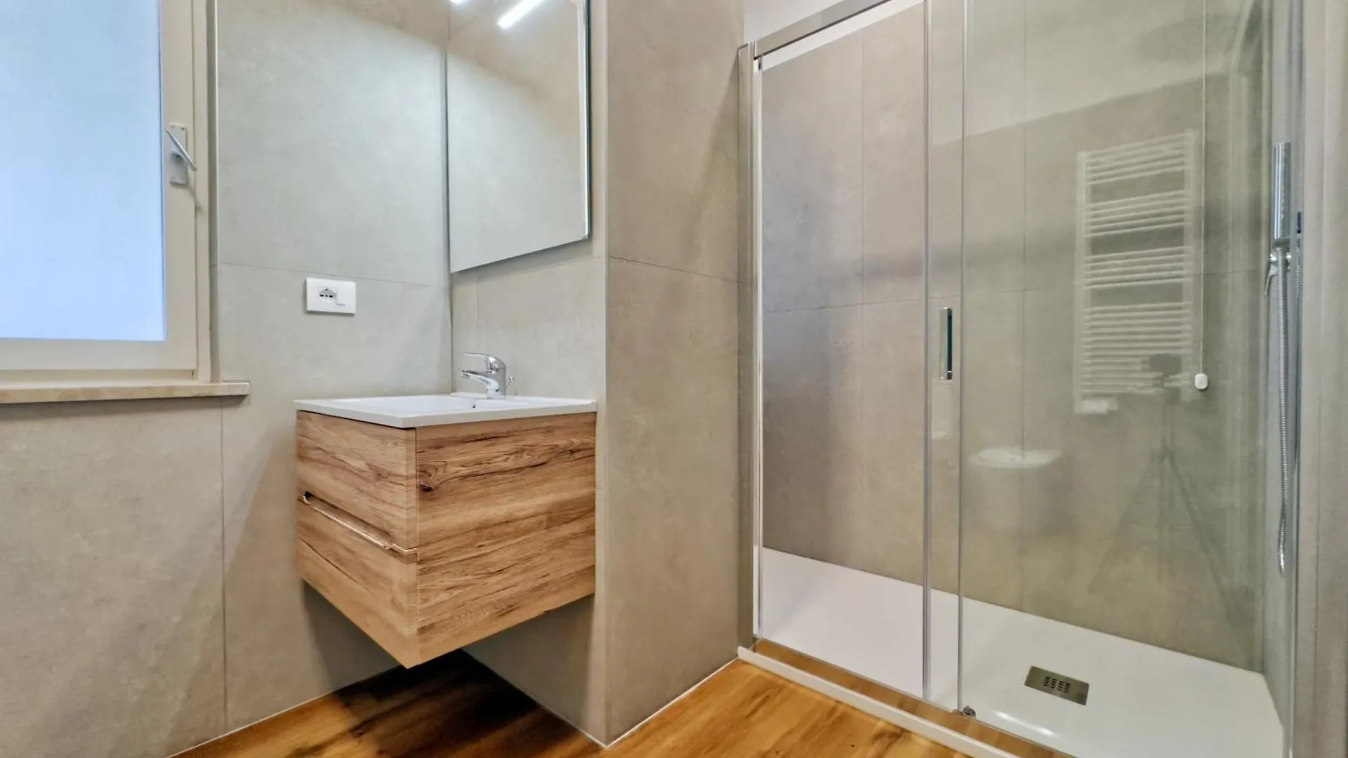 Vicenza - Modern Studios Near The Station! Апартаменты