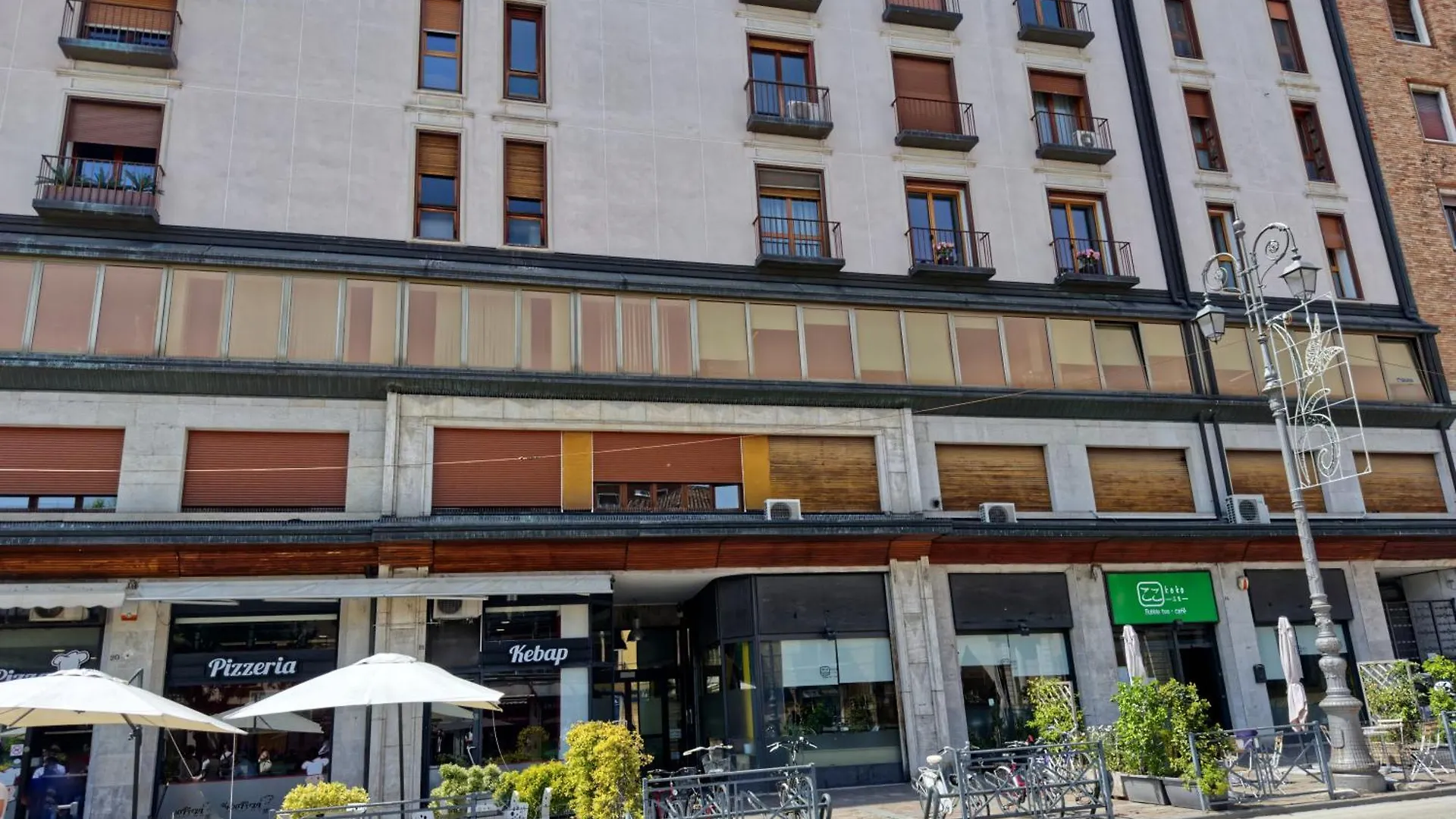 Апартаменты Vicenza - Modern Studios Near The Station!